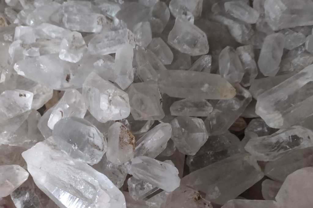 crystal Quartz, crystal Quartz export from pakistan